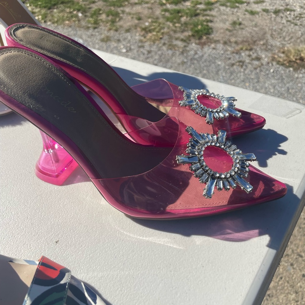 Pink plexi heels. Kitten style. Square bottom